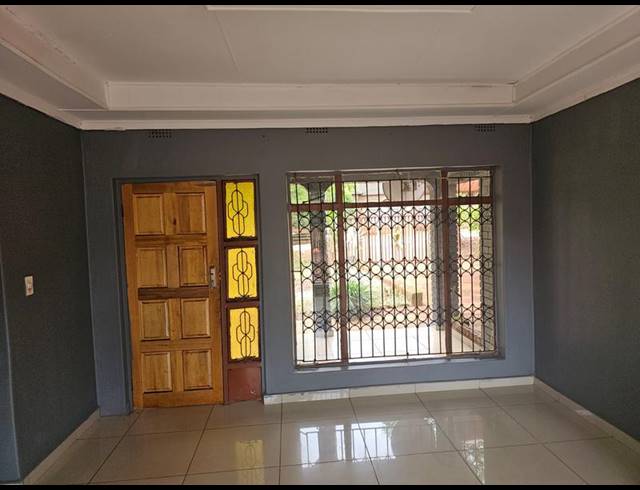 3 BEDROOM PROPERTY TO RENT IN MANIINI